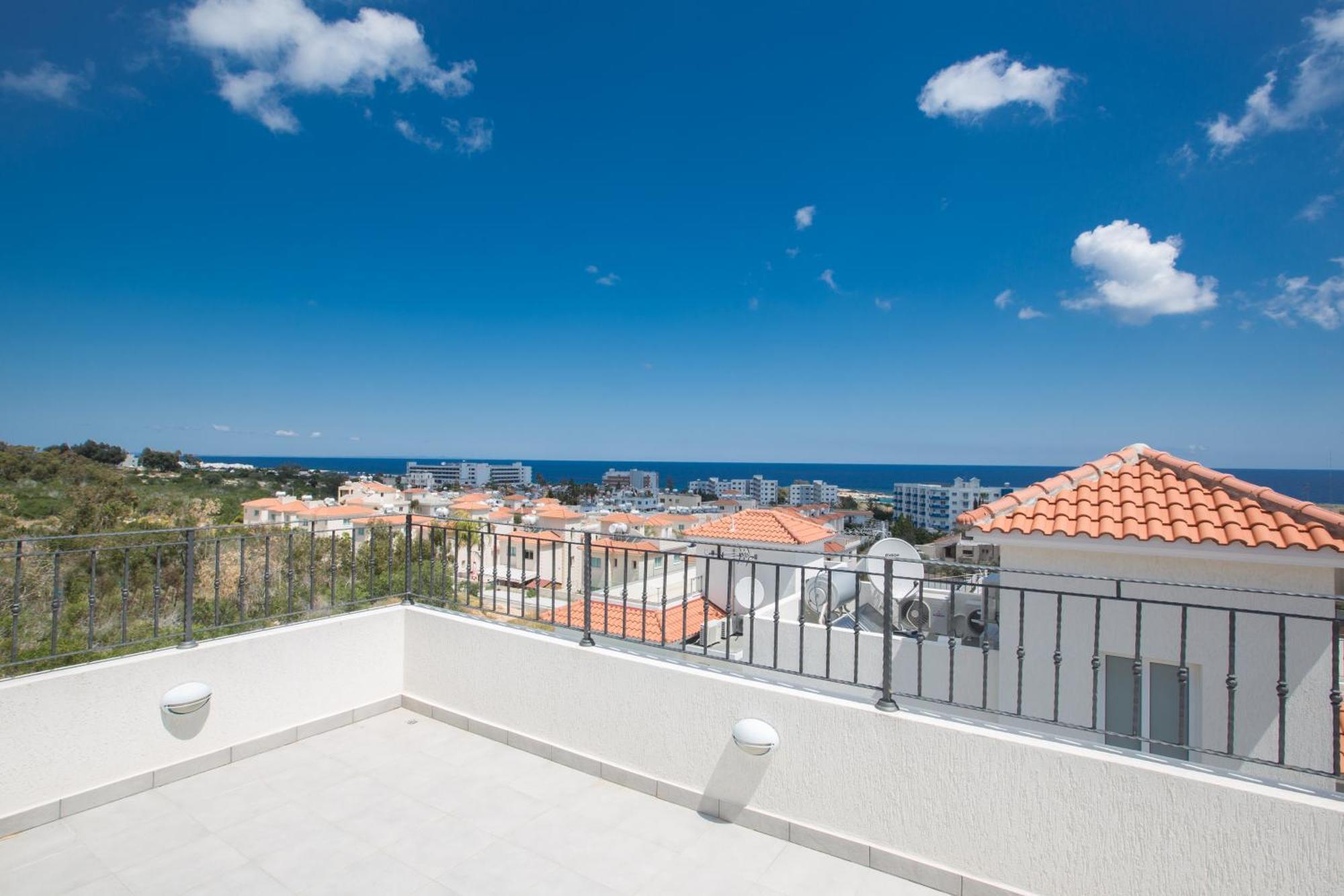 Romeo & Juliet Villa Protaras Room photo